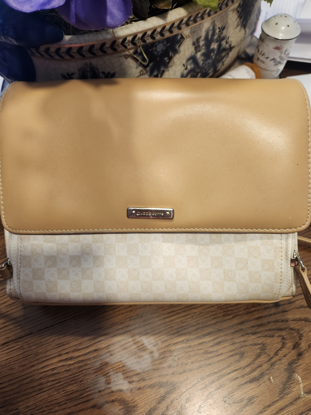 Liz Claiborn Two-Tone Tan and Cream Crossbody Bag